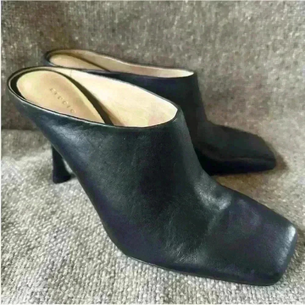 Studio Amelia “Chisel 90 Mule" In Black Leather Size 38 Or Us Size 8 Euc! — image 2 of 8